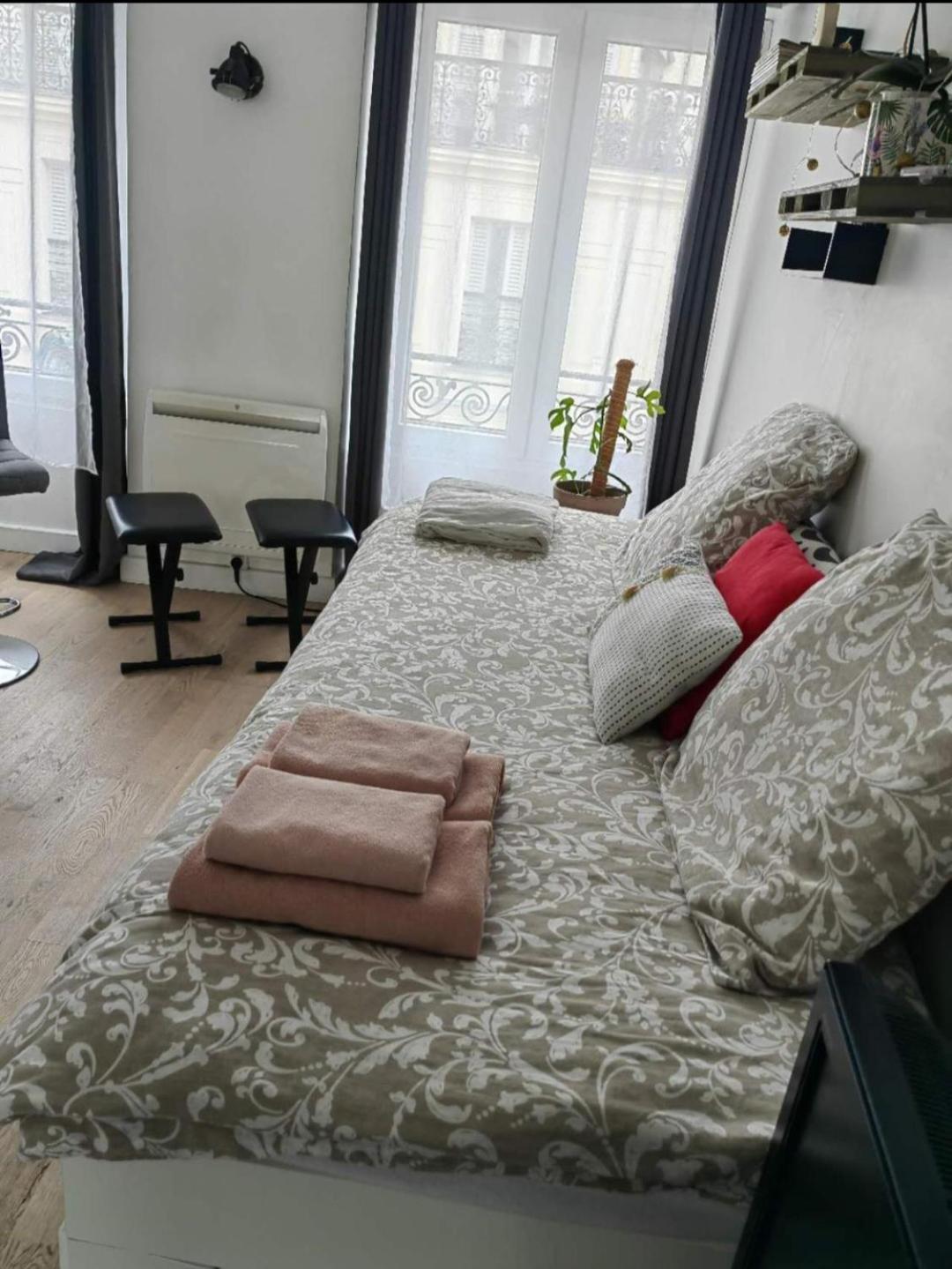 Escale Dans Le Haut Marais Párizs Kültér fotó